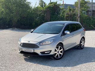 Ford Focus foto 1