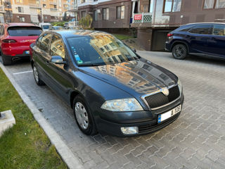 Skoda Octavia foto 2