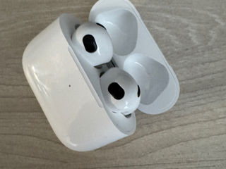 AirPods 3  фото 4