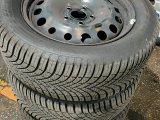 215/55 R16 Ford 5*108 foto 2