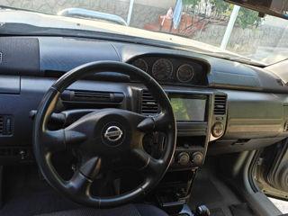 Nissan X-Trail foto 6