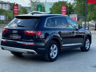 Audi Q7 фото 4