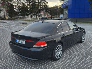 BMW 7 Series foto 4