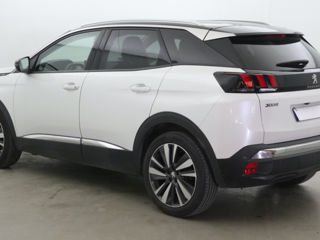 Peugeot 3008 foto 2