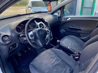 Opel Corsa foto 5