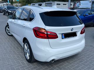 BMW 2 Series foto 4