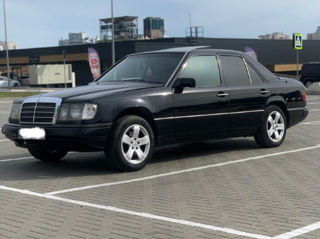 Mercedes Series (W124)