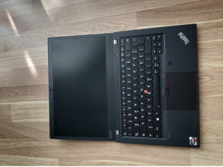 Lenovo ThinkPad P14s  Gen 2 (14" AMD) foto 3