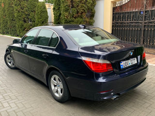 BMW 5 Series foto 15