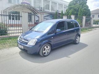 Opel Meriva фото 5