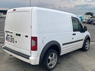 Ford Transit Connect foto 2