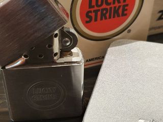 Bricheta Zippo Lucky Strike