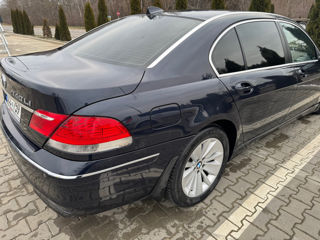 BMW 7 Series foto 4