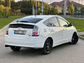 Toyota Prius foto 5