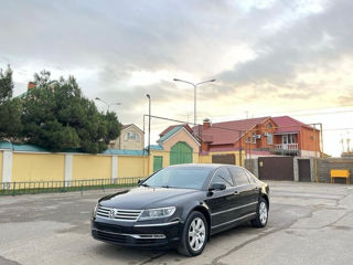 Volkswagen Phaeton foto 4