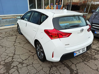 Toyota Auris foto 6