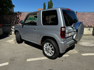 Mitsubishi Pajero foto 4