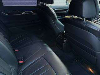 BMW 7 Series foto 5