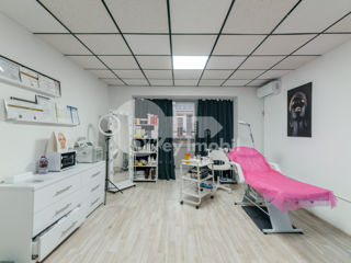 Chirie! Spațiu comercial / oficiu, 35 mp, open-space, Centru, 400 €