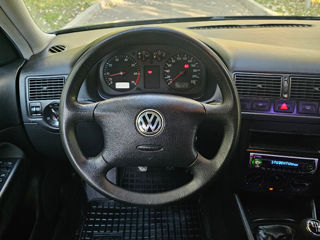 Volkswagen Golf foto 7