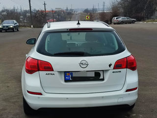 Opel Astra foto 3