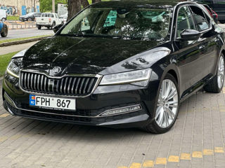 Skoda Superb foto 3