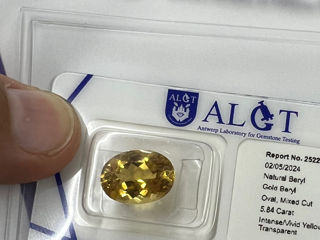 Vând piatră prețioasă - Beril Natural de 5.84 carate (Gold Beryl)