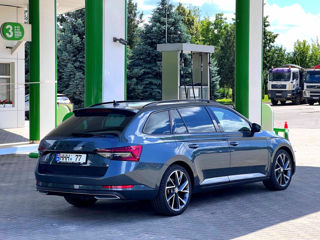 Skoda Superb foto 15