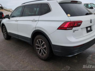 Volkswagen Tiguan foto 3