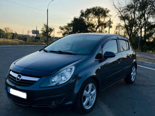 Opel Corsa foto 3