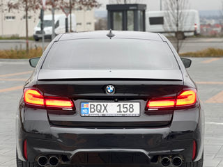 BMW 5 Series foto 5