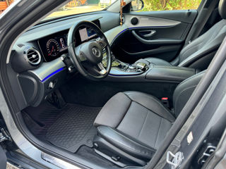 Mercedes E-Class фото 6