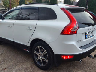 Volvo XC60 foto 7