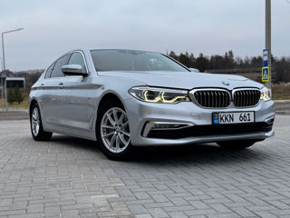 BMW 5 Series foto 2