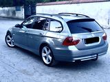 BMW 3 Series foto 4