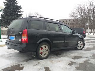 Opel Astra foto 1