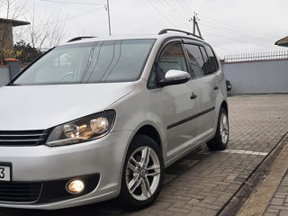 Volkswagen Touran foto 4