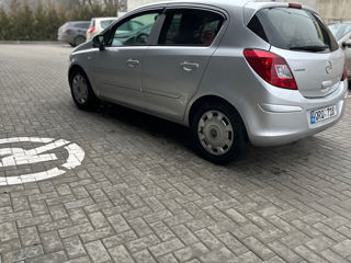 Opel Corsa foto 2