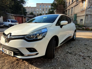 Renault Clio foto 2