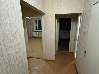 Apartament cu 1 cameră, 36 m², 10 cartier, Bălți foto 2