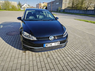 Volkswagen Golf foto 1