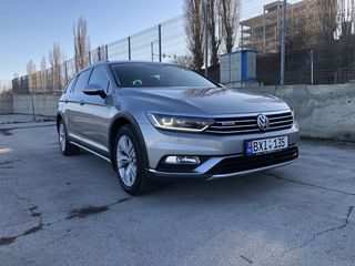 Volkswagen Passat foto 3