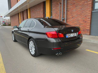 BMW 5 Series foto 4