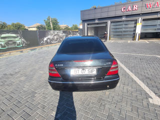 Mercedes E-Class foto 7