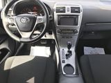 Toyota Avensis foto 7