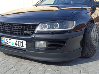 Opel Omega foto 8