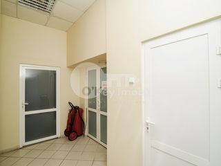Chirie oficiu, 140 mp, euroreparație, str. Pușkin, 1050 € ! foto 9