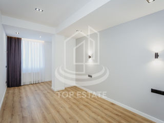 Apartament cu 2 camere, 74 m², Poșta Veche, Chișinău foto 9