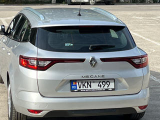 Renault Megane foto 2