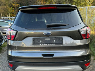 Ford Kuga foto 4